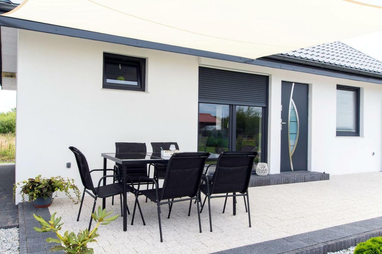 Domki Nowecin Leba Exterior photo